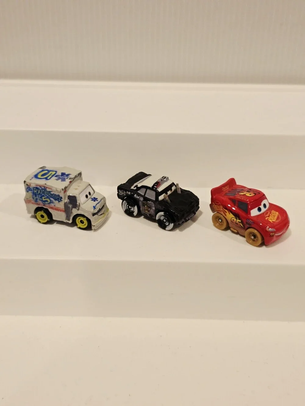 Disney Pixar Cars Mini Racers Thunder Hollow Diecast Mini Car Set